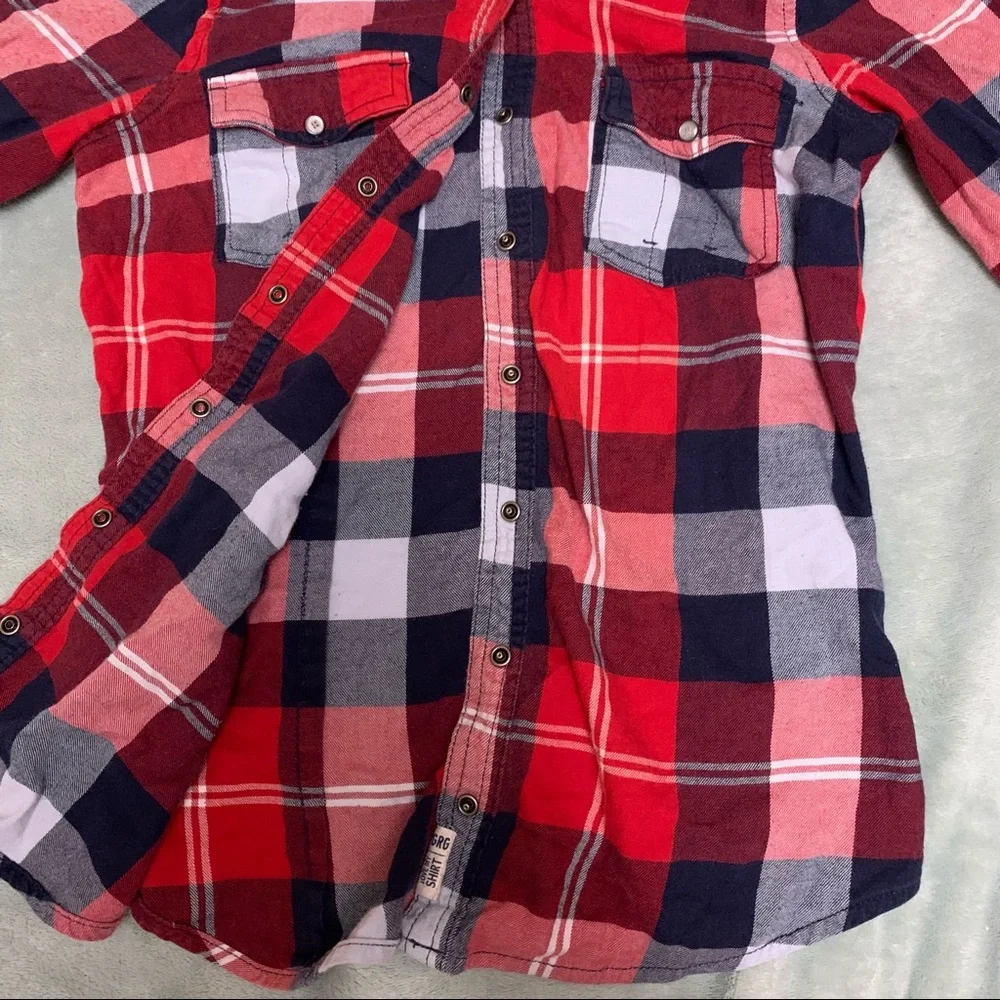 Size xs plaid button up - Picture 3 of 3